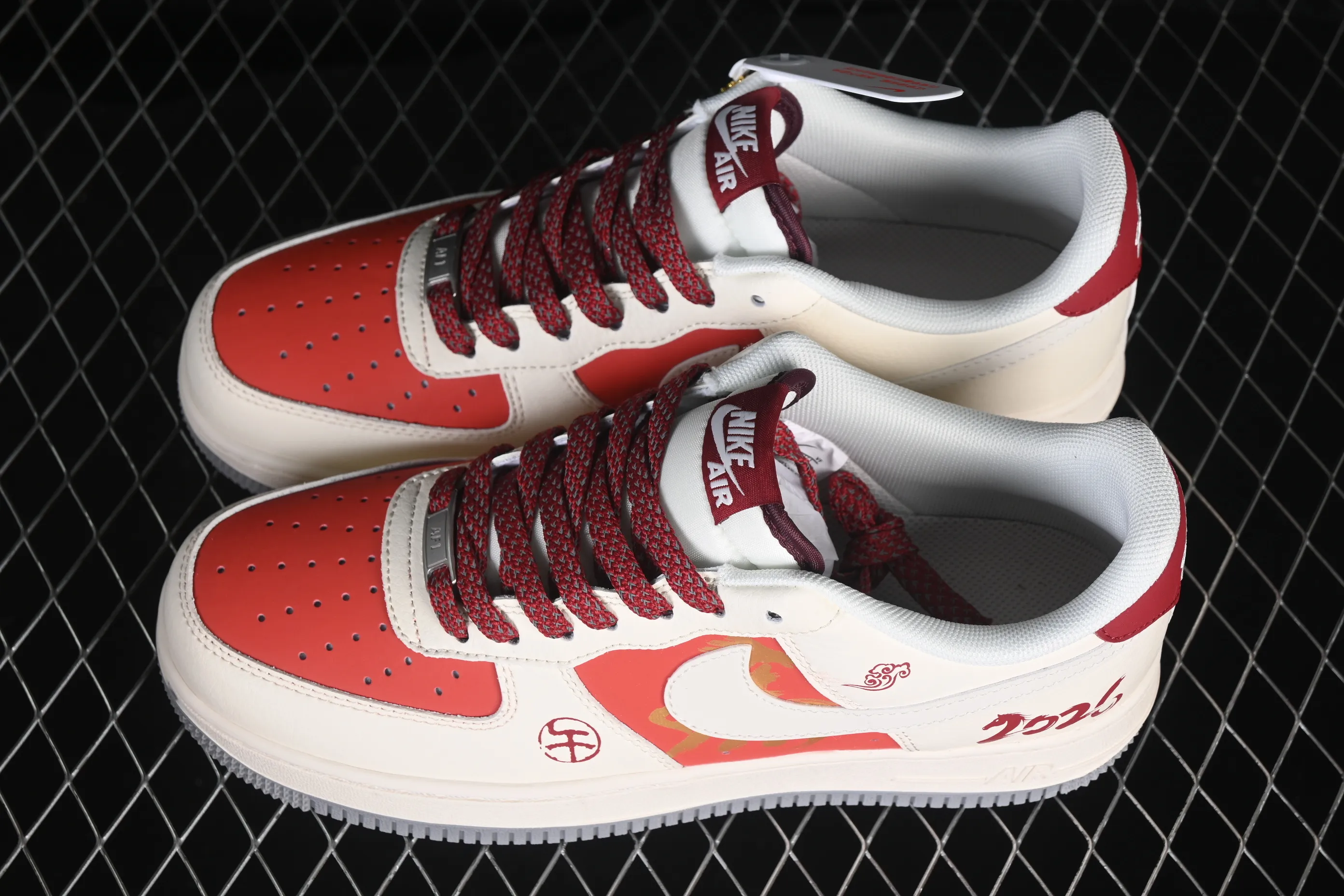 All categories Nk Air Force 1 Air Force series Nk Air Force 1 Low Air Force low-top Nike Air Force 1'07 Low Year of the Horse limited edition red and white contrast Air Force 1 low-top casual sneakers JP2026-151